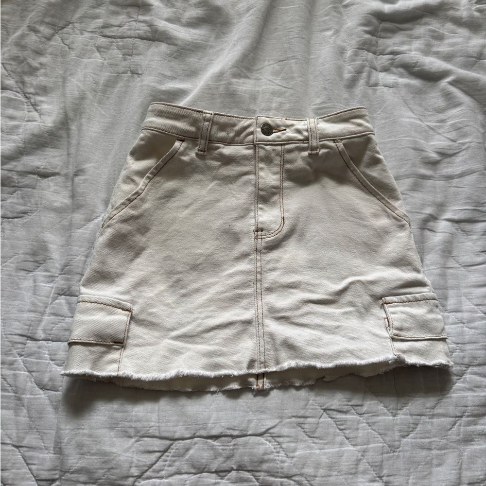 Hollister White Denim Mini Skirt – Ultra High Rise – Size 00